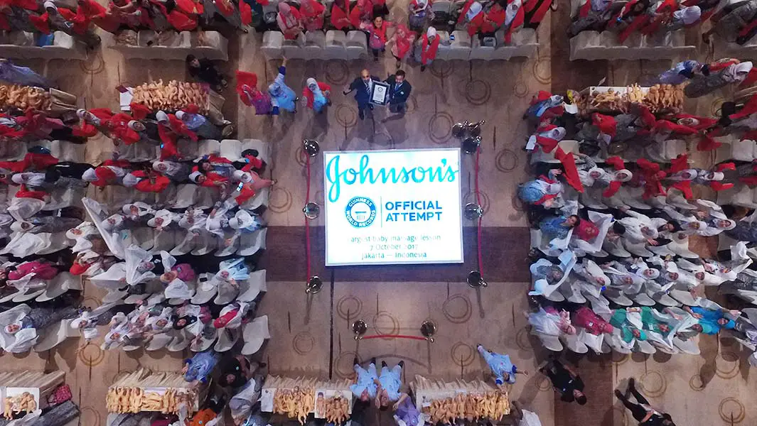Johnson & Johnson hosts record-breaking baby massage lesson in Indonesia