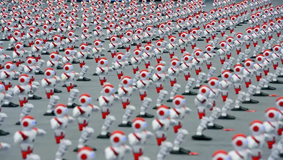 Mais de mil robôs dançarinos quebram recorde mundial na China