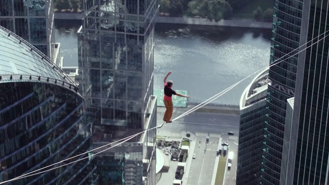 Don't look down! Daredevils walk along slackline that's higher than the Eiffel Tower