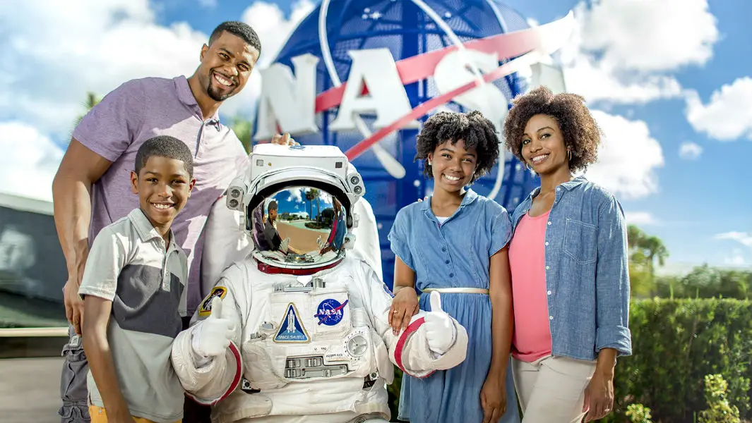 Win a record-breaking Kennedy Space Center Visitor Complex℠ astronaut experience with Guinness World Records 2019