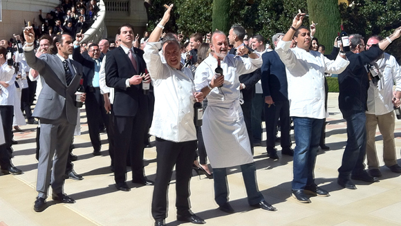 Wine opening main