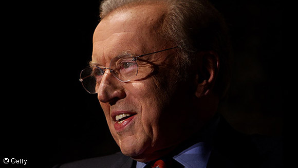 Sir-David-Frost-Article-580-327