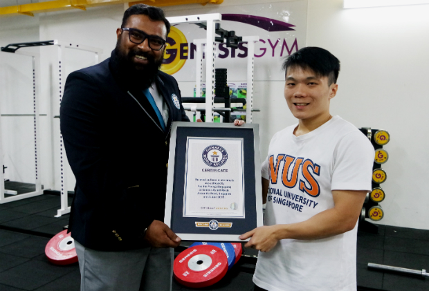 Most Pull ups in one minute Guinness World Records