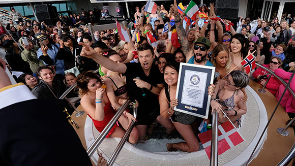 Backstreet Boys Most nationalities in a Jacuzzi