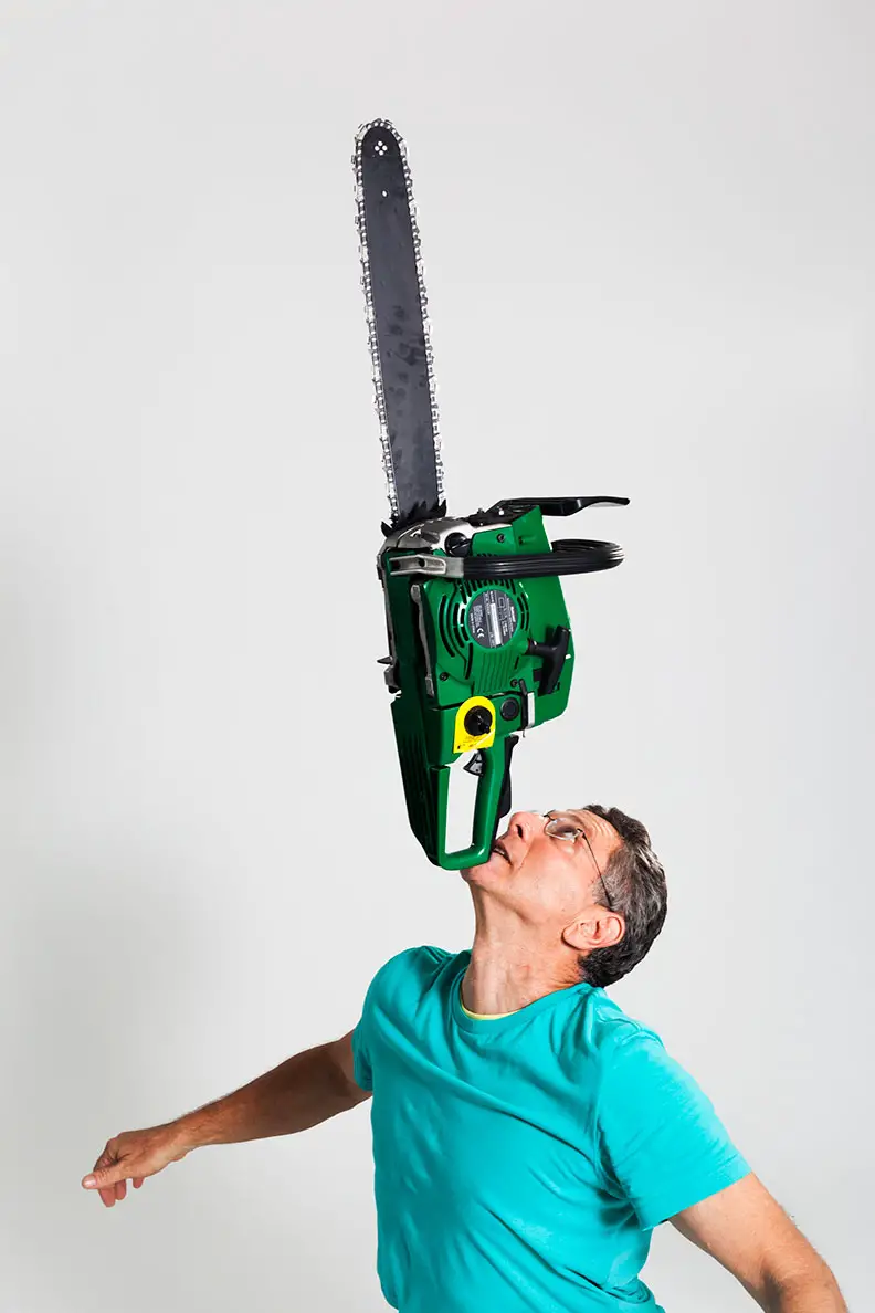 In 2013, Ashrita achieved the longest duration balancing a chainsaw on the chin. (This record has since been broken.)