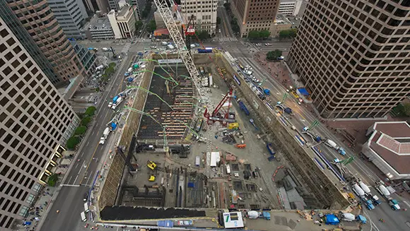 LA construction workers break record for largest concrete pour for new