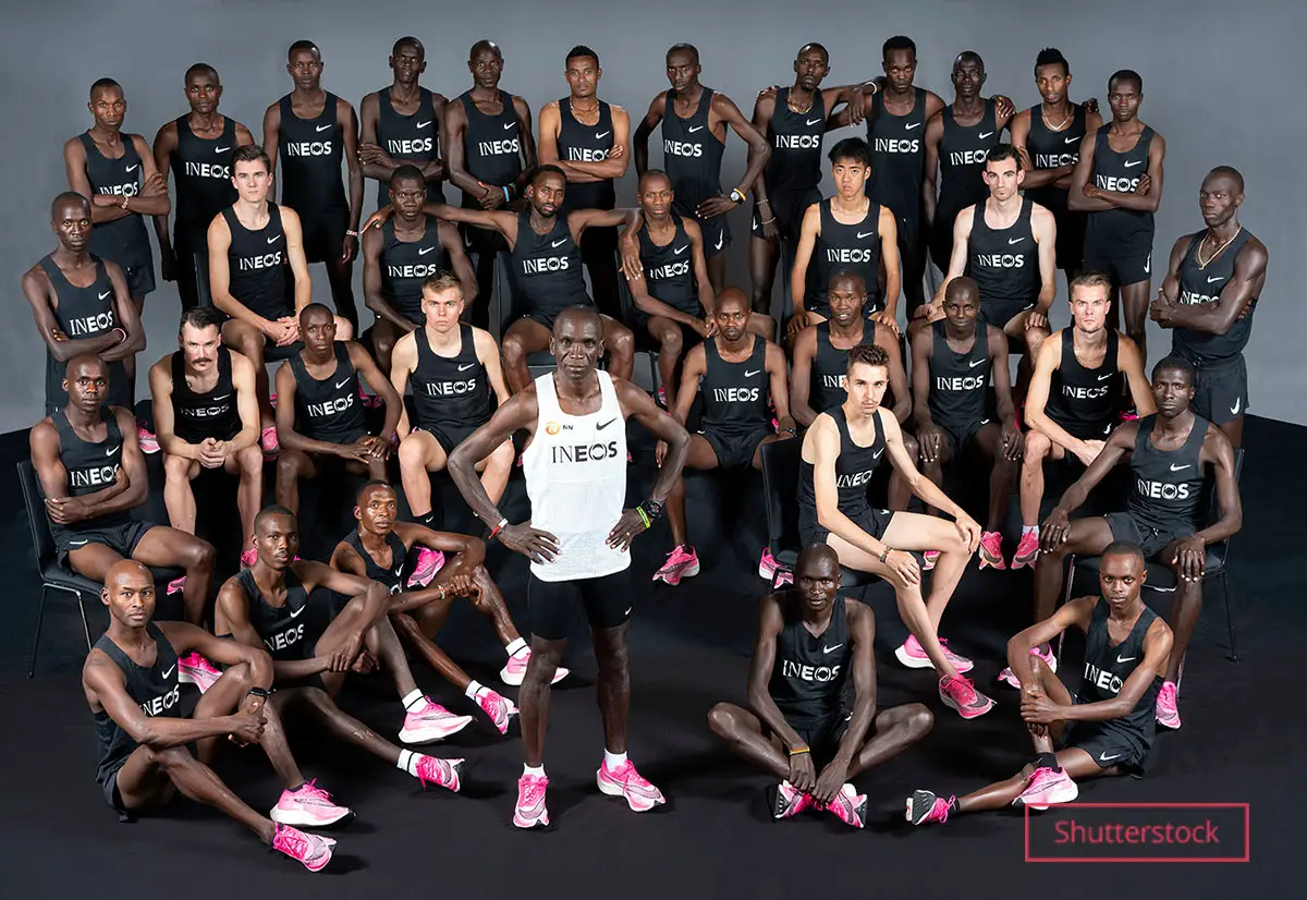 Eliud-kipoghe-and-Ineos-Team-black-background