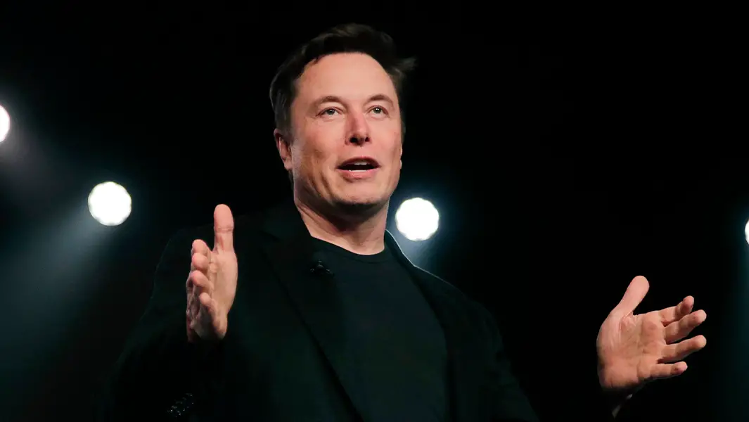 Elon Musk suffers worst loss of fortune in history amid “market madness”