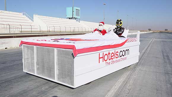 Hotels.com and British racing pro Tom Onslow-Cole drive world's fastest bed into the record books