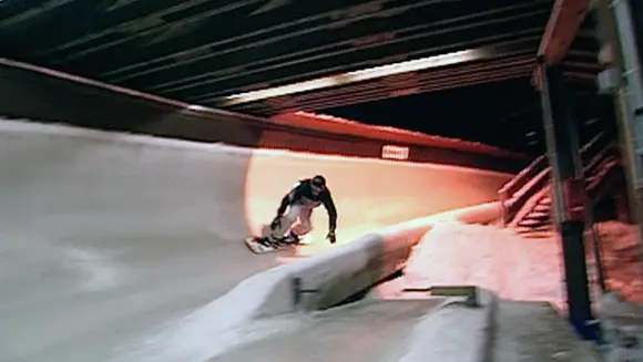 Classics: Fastest snowboard on a bobsleigh run