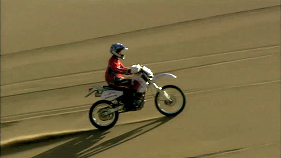 Classics: Fastest time to ascend a sand dune on a motorcycle