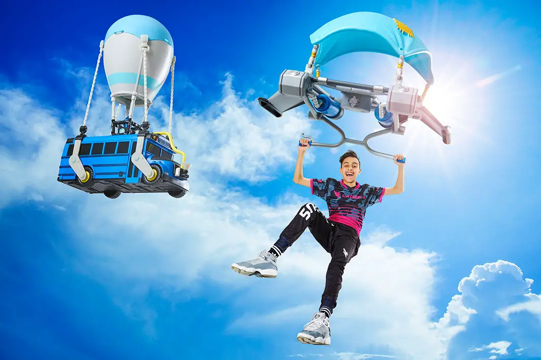 Jaden-Ashman_youngest-gamer-to-earn-1-million-in-eSports-with-the-fortnite-battle-bus