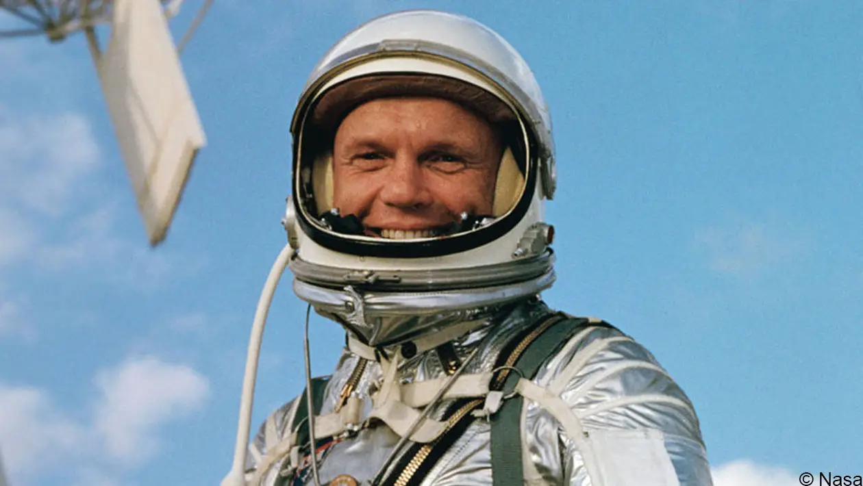 John Glenn Jr 1921 – 2016: The world's oldest astronaut passes away | Guinness World Records