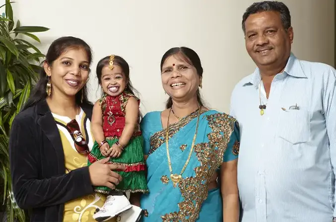 Jyoti con su familia