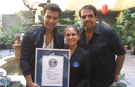 Latin singer Jencarlos Canela helps set new largest flag image record at Calle Ocho festival in Miami