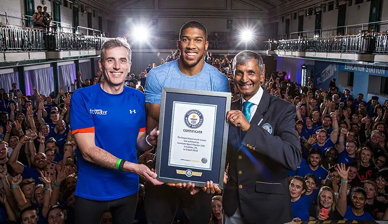 Boxing champion Anthony Joshua helps break record for largest Boxercise™ lesson