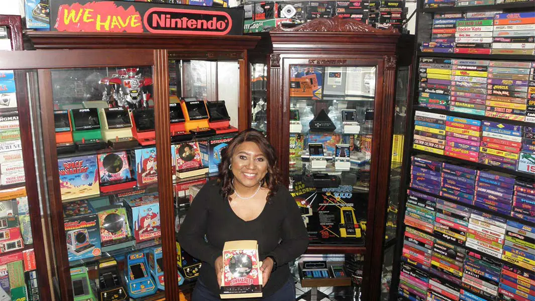 Gaming collector shatters two records with thousands of vintage systems