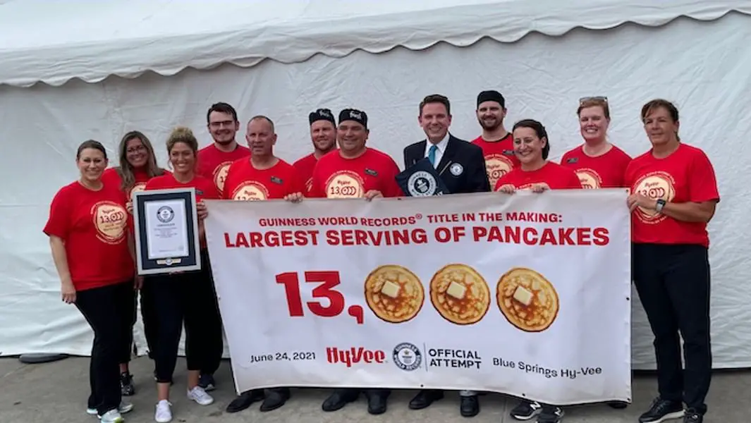 Midwestern supermarket chain feeds thousands after record-breaking pancake feat