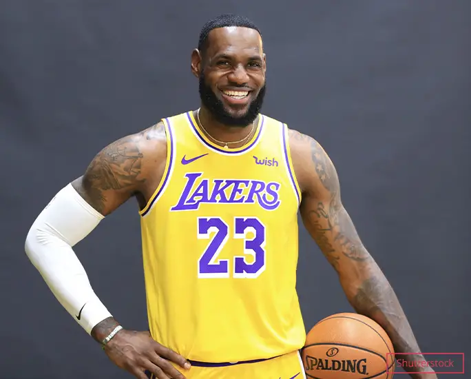LeBron James Was Supposed to Make the Lakers Great. But When? - The New  York Times