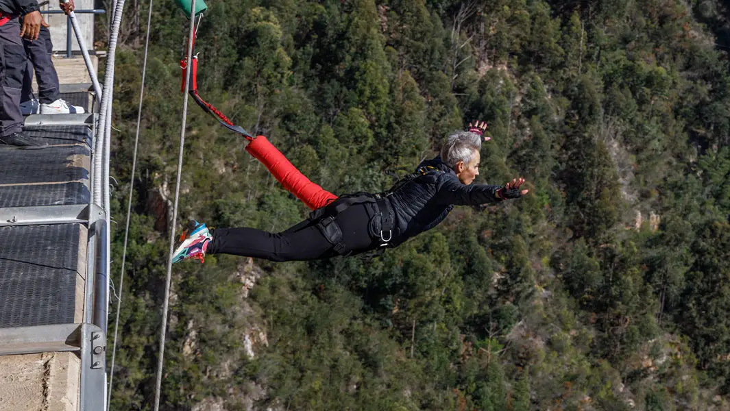 50-year-old woman bungee jumps 23 times in an hour to break record