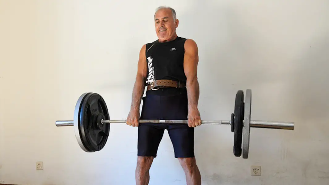 59-year-old weightlifter smashes punishing deadlift world record