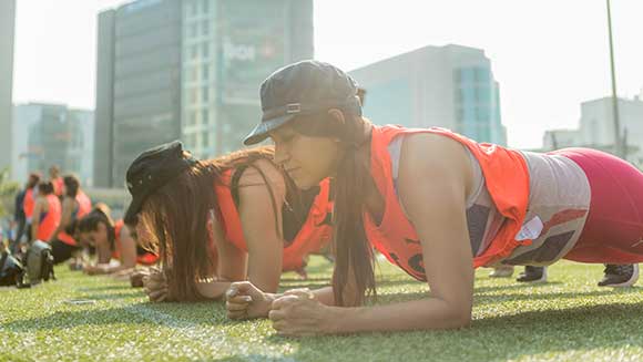 Thousands of women set planking world record for PUMA India's empowering #DoYou campaign
