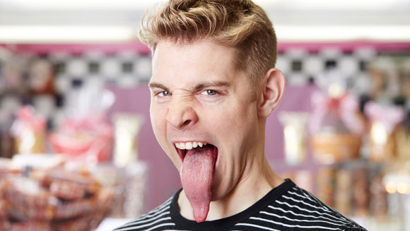 Video: Nick Stoeberl has the world's longest tongue | Guinness World Records