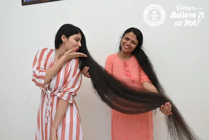 Teen with world's longest hair cuts it off after 12 years of growing it |  Guinness World Records