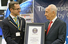 Israel President Shimon Peres sets online lesson world record