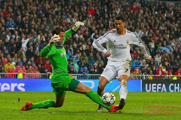 Ronaldo at Real Madrid running