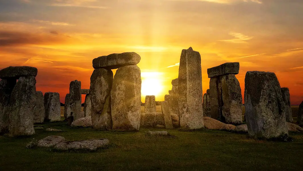 Stonehenge: The record-breaking site's mysterious history