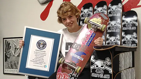 kreupel geleidelijk opwinding Tom Schaar – the boy who landed skateboarding's first 1080 spin | Guinness  World Records