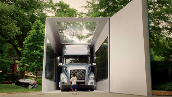 Volvo Trucks achieves the record for largest object unboxed 