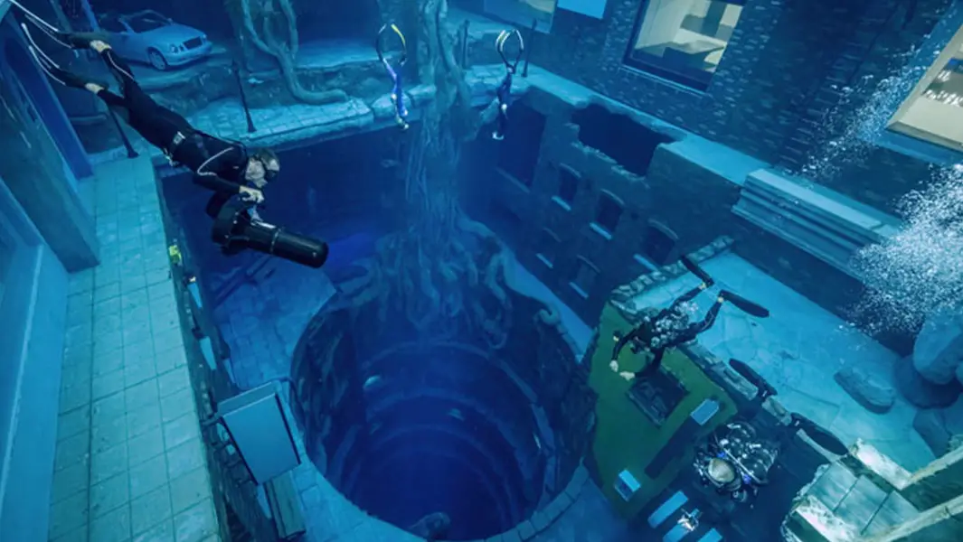 Explore the world’s deepest diving pool that holds a sunken city 