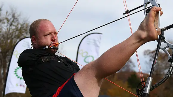Paralympic 'Armless Archer' Matt Stutzman hits long-distance target to score world record