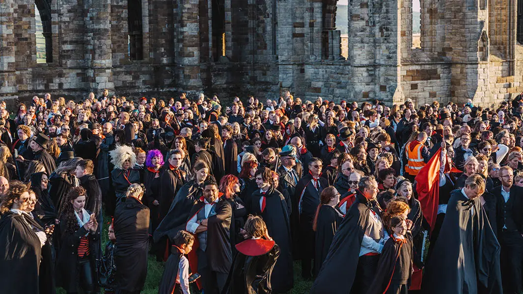 Largest gathering of vampires record broken with 1,369 people