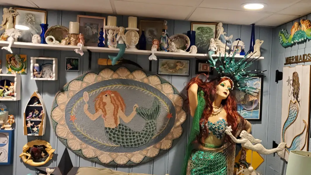 Mermaid enthusiast makes a splash with largest collection of mermaid-related items