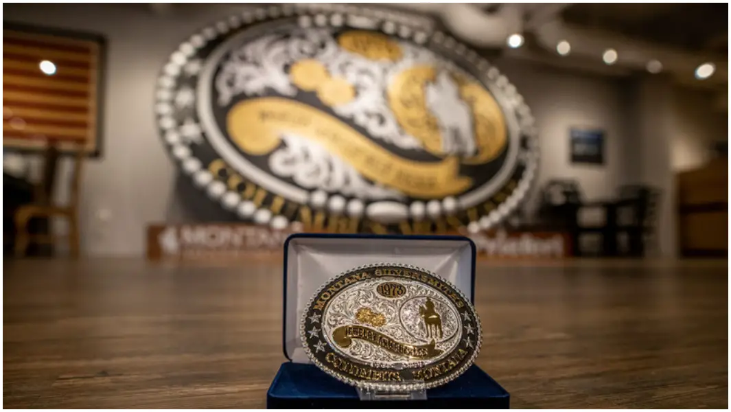 Belt buckle over 14 ft wide confirmed as world’s largest in Texas