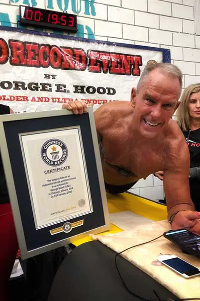 62 Year Old Former Marine Sets Male World Record By Holding Plank For Images