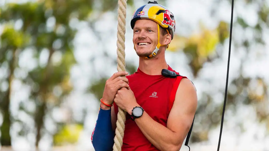 Red Bull athlete climbs 50m of rope in less than 4 minutes