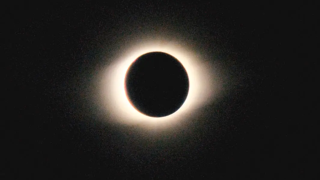 Unique flight for solar eclipse leads to astronomer setting new record