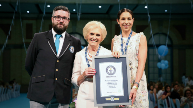 Adjudicator-MaryBerry-CathKidston-CEO EDIT .jpg