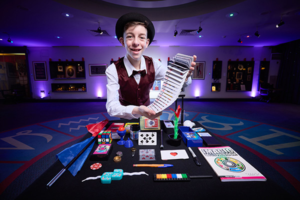 cillian-showing-a-deck-of-cards