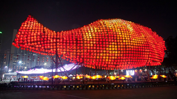 Largest lantern sculpture main