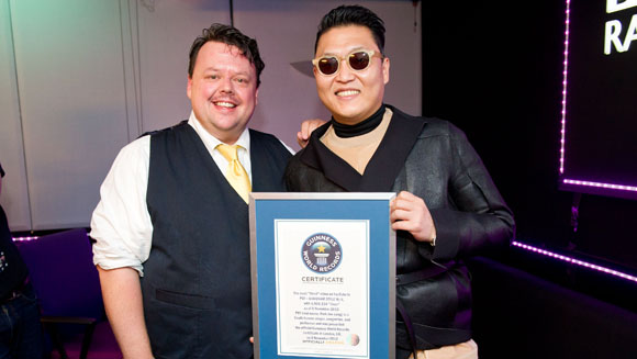 PSY Main