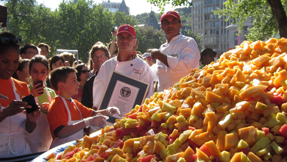 Fruit-Salad-Article-580-327