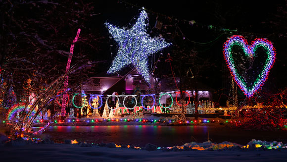 Xmas lights NY main