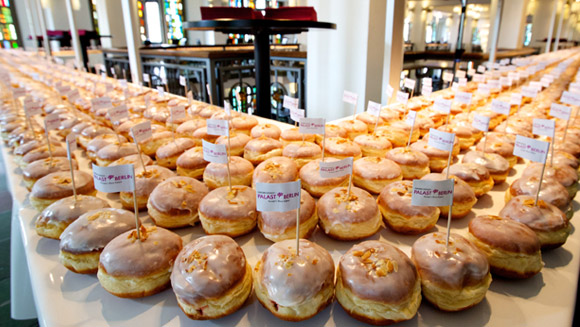 Donut-Day-good-Article-580-327