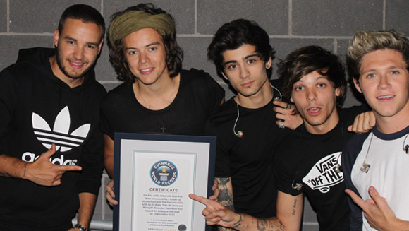One-Direction-gwr60-Article-580-327