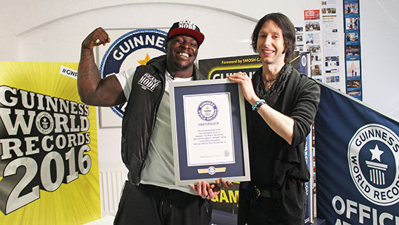 stephen-daultrey-and-ade-akinfenwa-416696